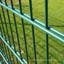 Hot sale powder coated metal double rod mat grid zaun fence twin bar wire welded mesh 868/656/545 fence